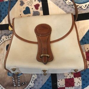 EUC Vintage white Dooney & Bourke bag